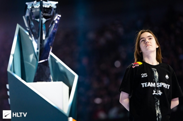 s1mple与NAVI合同期限更新：2025年到期